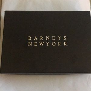 Barneys New York gift box New 5x7” good gift